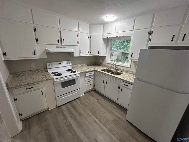 3304 Pulaski Pike, Huntsville, AL 35810