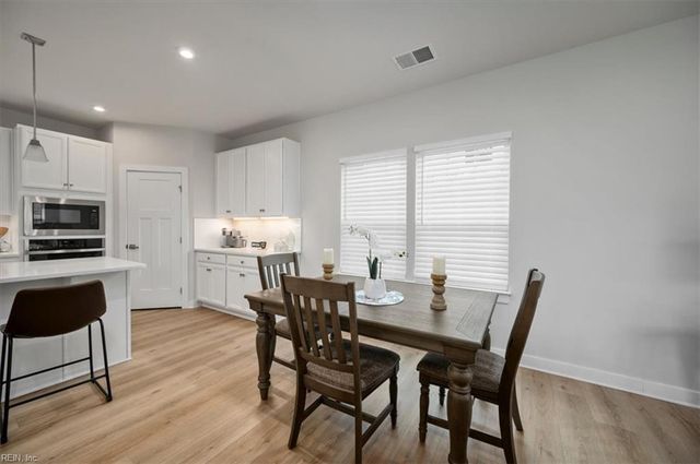 605 Tranquility DR, Williamsburg, VA 23185