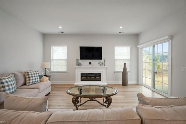 605 Tranquility DR, Williamsburg, VA 23185