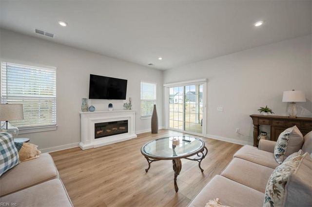 605 Tranquility DR, Williamsburg, VA 23185