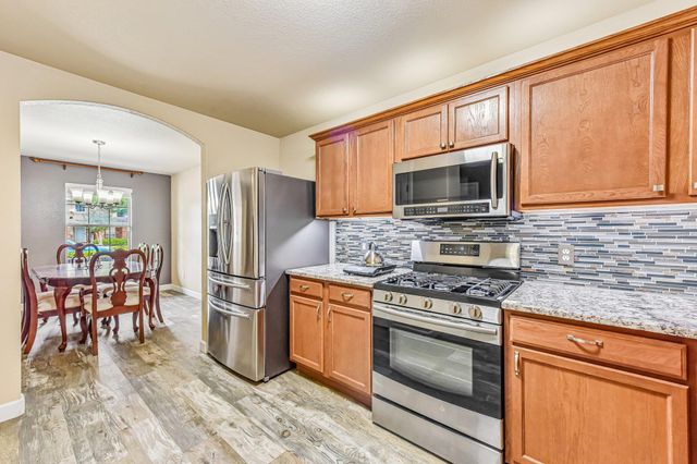 1520 Kothman DR, Hutto, TX 78634