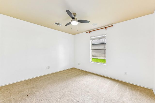 1520 Kothman DR, Hutto, TX 78634