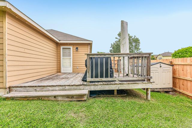 1520 Kothman DR, Hutto, TX 78634