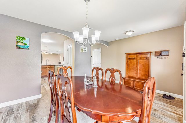 1520 Kothman DR, Hutto, TX 78634