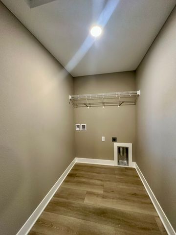 585 NW Georgetown Drive, Waukee, IA 50263