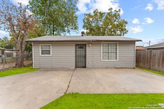 315 Pool Drive B, San Antonio, TX 78223