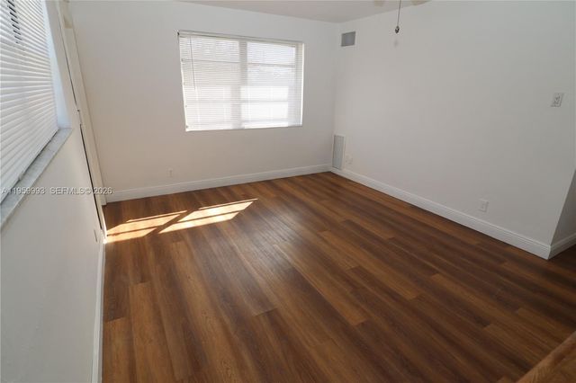 1206 N 22nd Ave 5, Hollywood, FL 33020