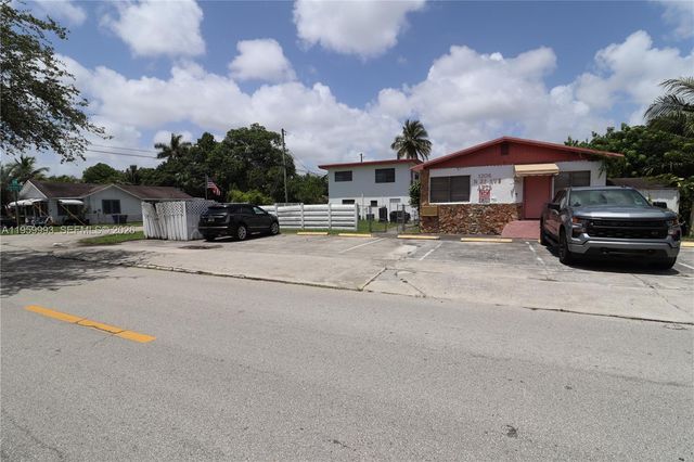 1206 N 22nd Ave 5, Hollywood, FL 33020