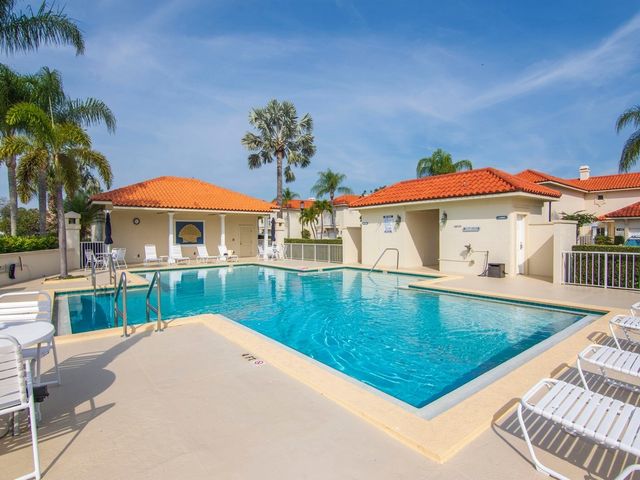 1345 Saint Davids Lane, Vero Beach, FL 32967