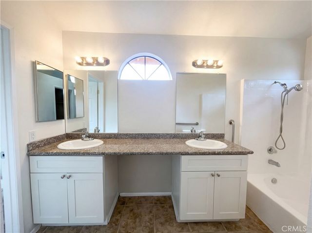 25311 Chicago Avenue, Hemet, CA 92544