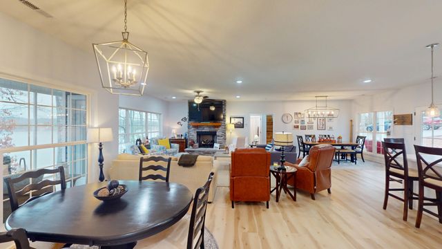 150 Beaverdam Cabin Rd, Camden, TN 38320