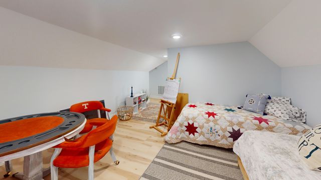 150 Beaverdam Cabin Rd, Camden, TN 38320