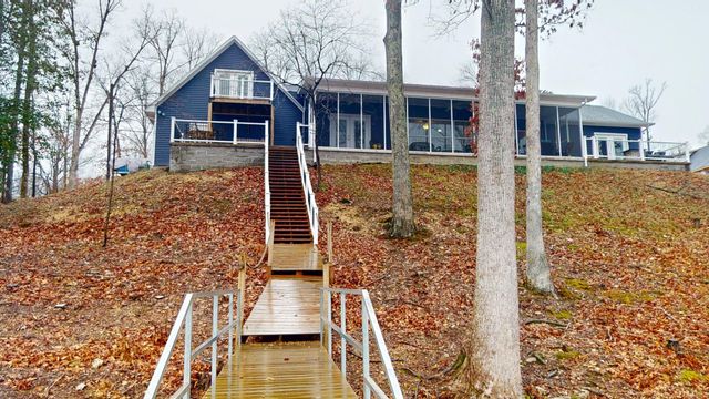 150 Beaverdam Cabin Rd, Camden, TN 38320