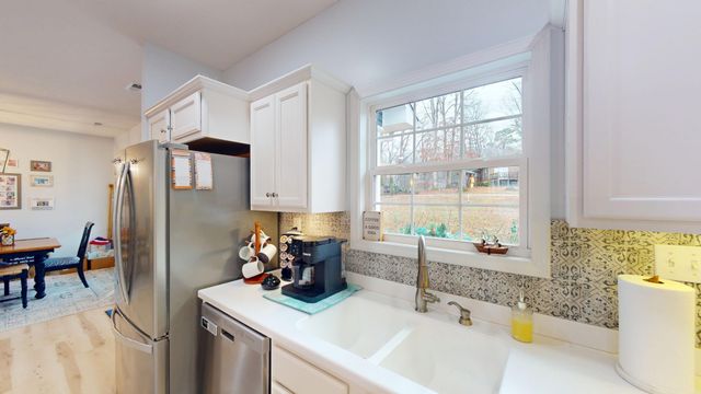 150 Beaverdam Cabin Rd, Camden, TN 38320