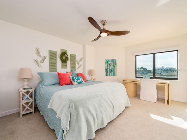 240 SAND KEY ESTATES DRIVE 216, Clearwater Beach, FL 33767