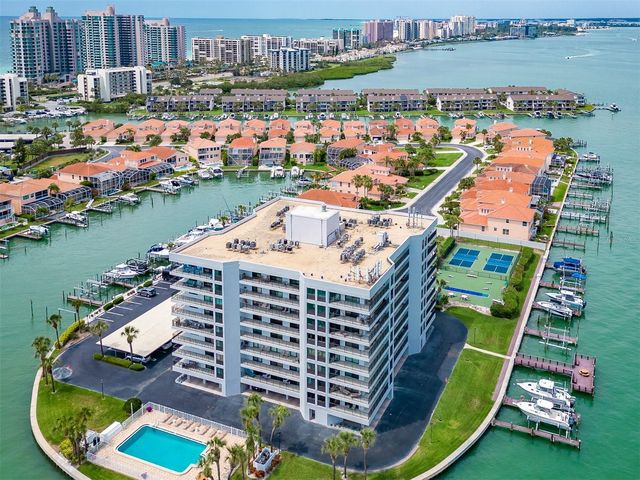 240 SAND KEY ESTATES DRIVE 216, Clearwater Beach, FL 33767