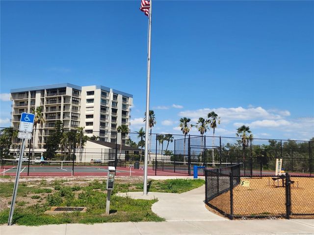 240 SAND KEY ESTATES DRIVE 216, Clearwater Beach, FL 33767