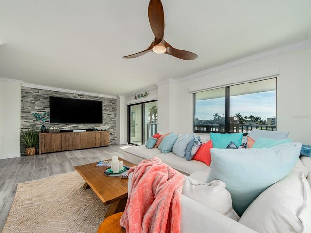 240 SAND KEY ESTATES DRIVE 216, Clearwater Beach, FL 33767