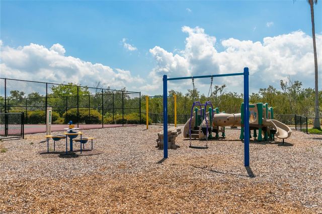 240 SAND KEY ESTATES DRIVE 216, Clearwater Beach, FL 33767