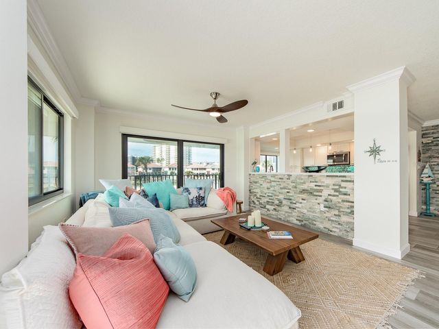 240 SAND KEY ESTATES DRIVE 216, Clearwater Beach, FL 33767