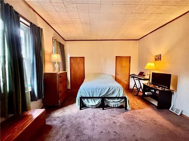 415 Jacksonia St, Central North Side, PA 15212