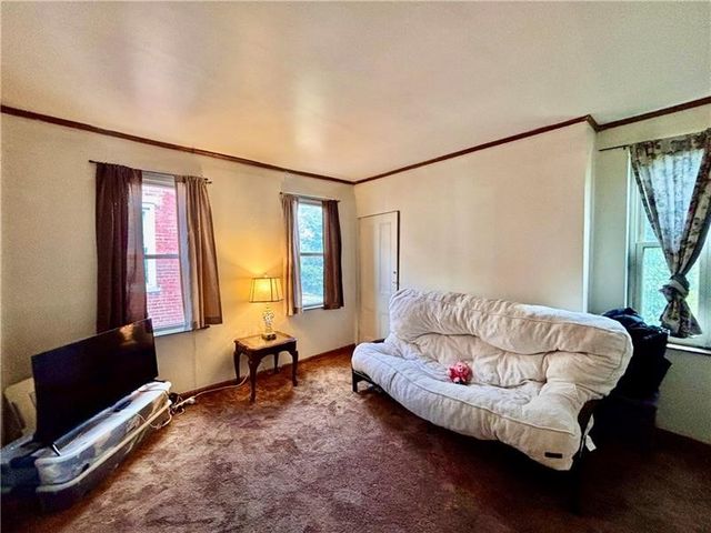 415 Jacksonia St, Central North Side, PA 15212