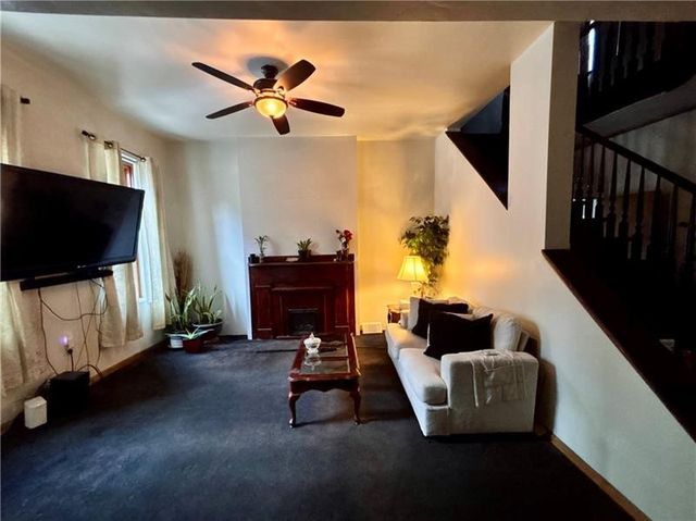 415 Jacksonia St, Central North Side, PA 15212