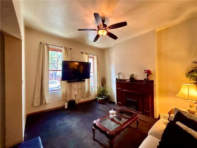 415 Jacksonia St, Central North Side, PA 15212