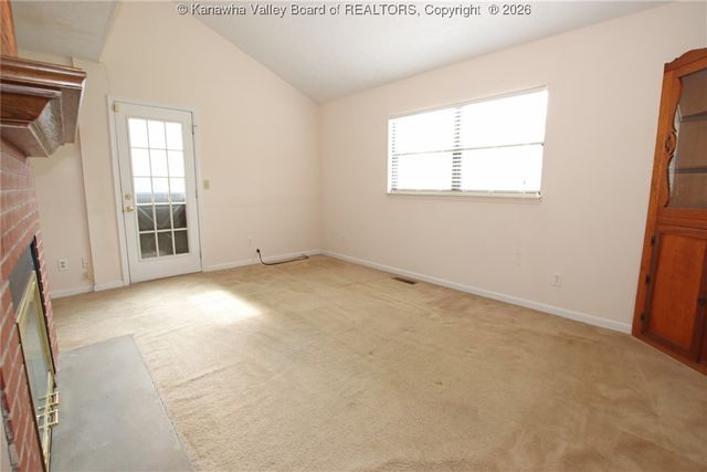 1302 Hunters Ridge Road, Charleston, WV 25314