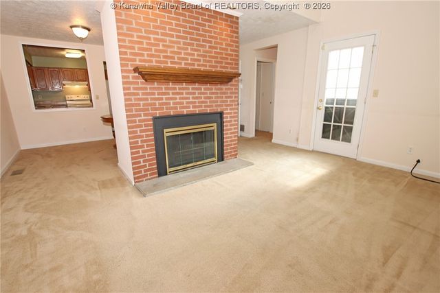 1302 Hunters Ridge Road, Charleston, WV 25314