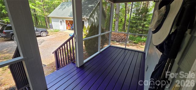 140 Elijah Hall Road, Black Mountain, NC 28711