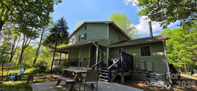 140 Elijah Hall Road, Black Mountain, NC 28711