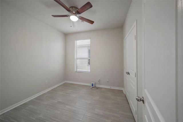 2719 Skyview Long Drive, Houston, TX 77047