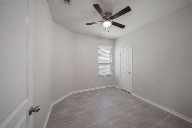 2719 Skyview Long Drive, Houston, TX 77047