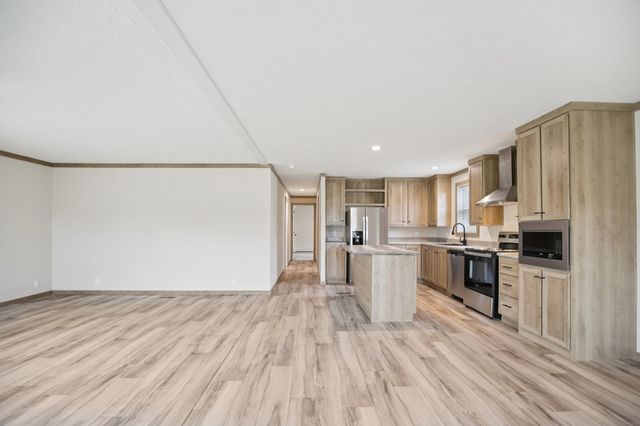 1575 Wixtown Rd, Westmoreland, TN 37186