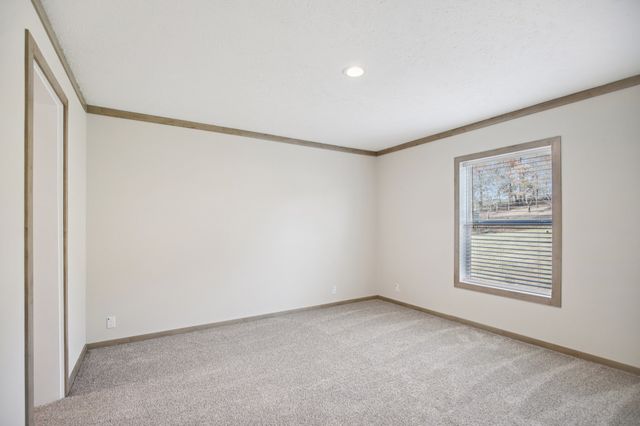 1575 Wixtown Rd, Westmoreland, TN 37186