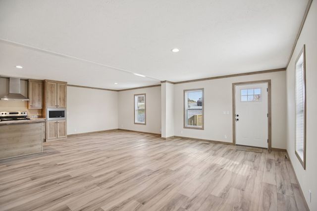 1575 Wixtown Rd, Westmoreland, TN 37186