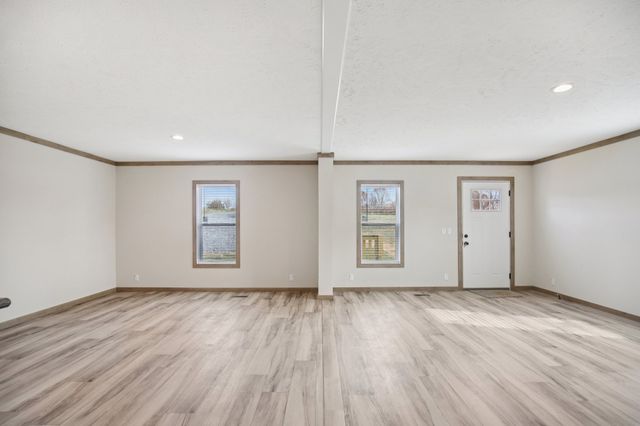 1575 Wixtown Rd, Westmoreland, TN 37186