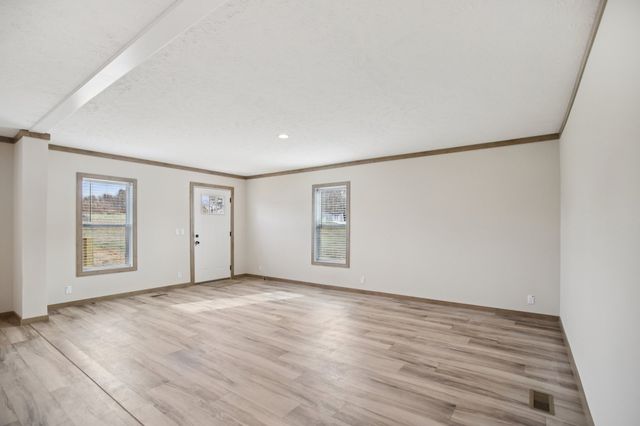 1575 Wixtown Rd, Westmoreland, TN 37186