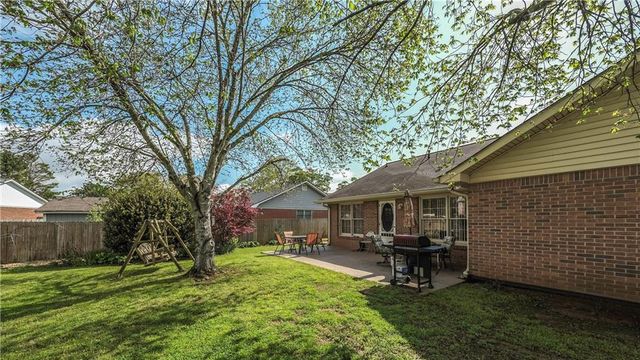 15 Parr Wade Road, Cartersville, GA 30120