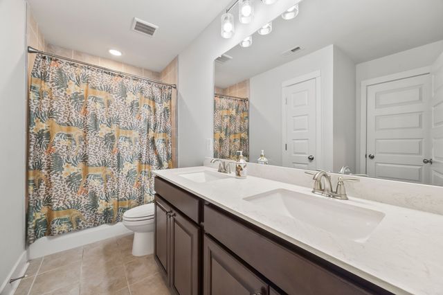 2076 Autry Dr, Nolensville, TN 37135