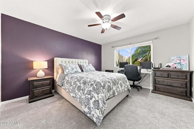 922 S Ember Circle, Mesa, AZ 85208