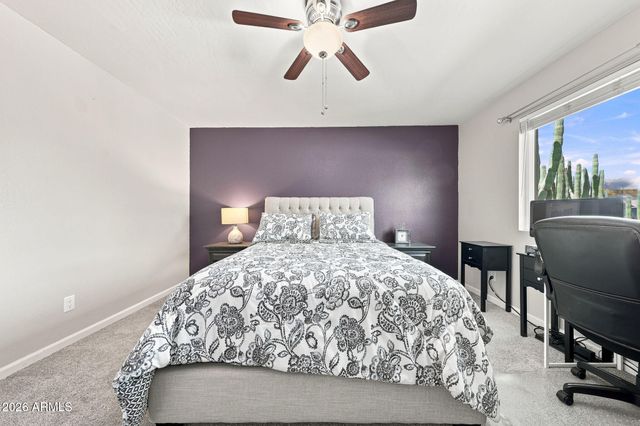 922 S Ember Circle, Mesa, AZ 85208