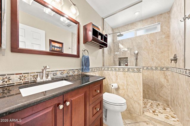 922 S Ember Circle, Mesa, AZ 85208