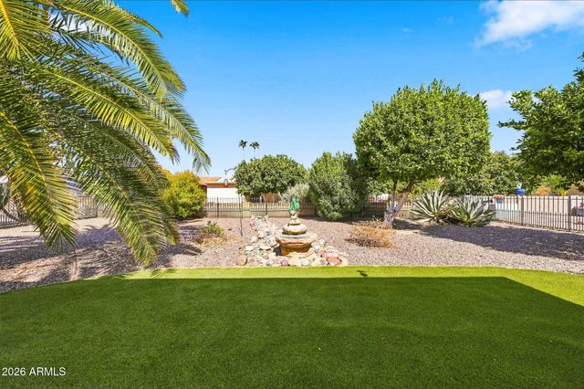 922 S Ember Circle, Mesa, AZ 85208