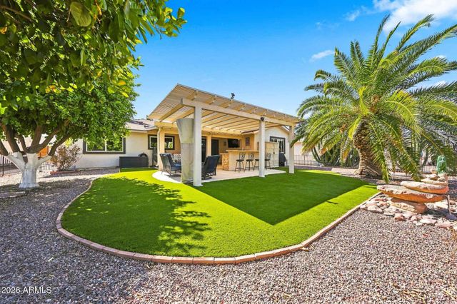 922 S Ember Circle, Mesa, AZ 85208