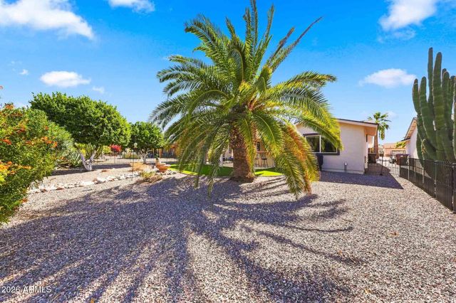 922 S Ember Circle, Mesa, AZ 85208