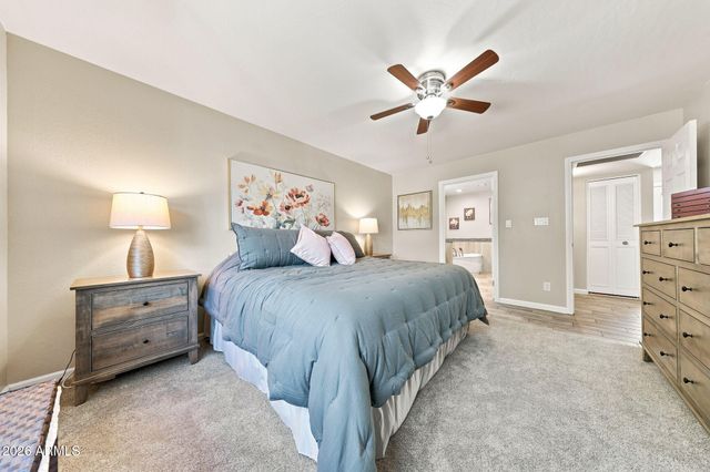 922 S Ember Circle, Mesa, AZ 85208