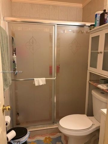 336 E 41st St, Hialeah, FL 33013