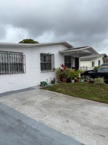 336 E 41st St, Hialeah, FL 33013